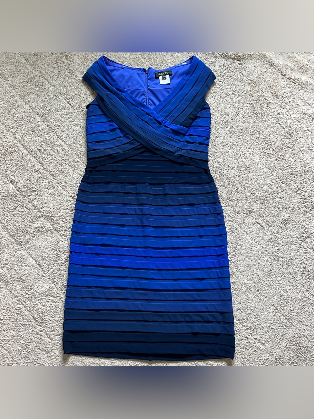 Tadashi Shoji Cocktail Dress Tiered Pleated Elegant Wedding Luxury Pintuck Sz L